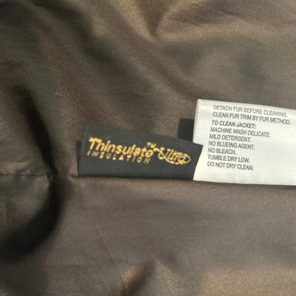 Like New M Miller Thinsulate Ultra Ski Coat Size large - Picture 5 of 8